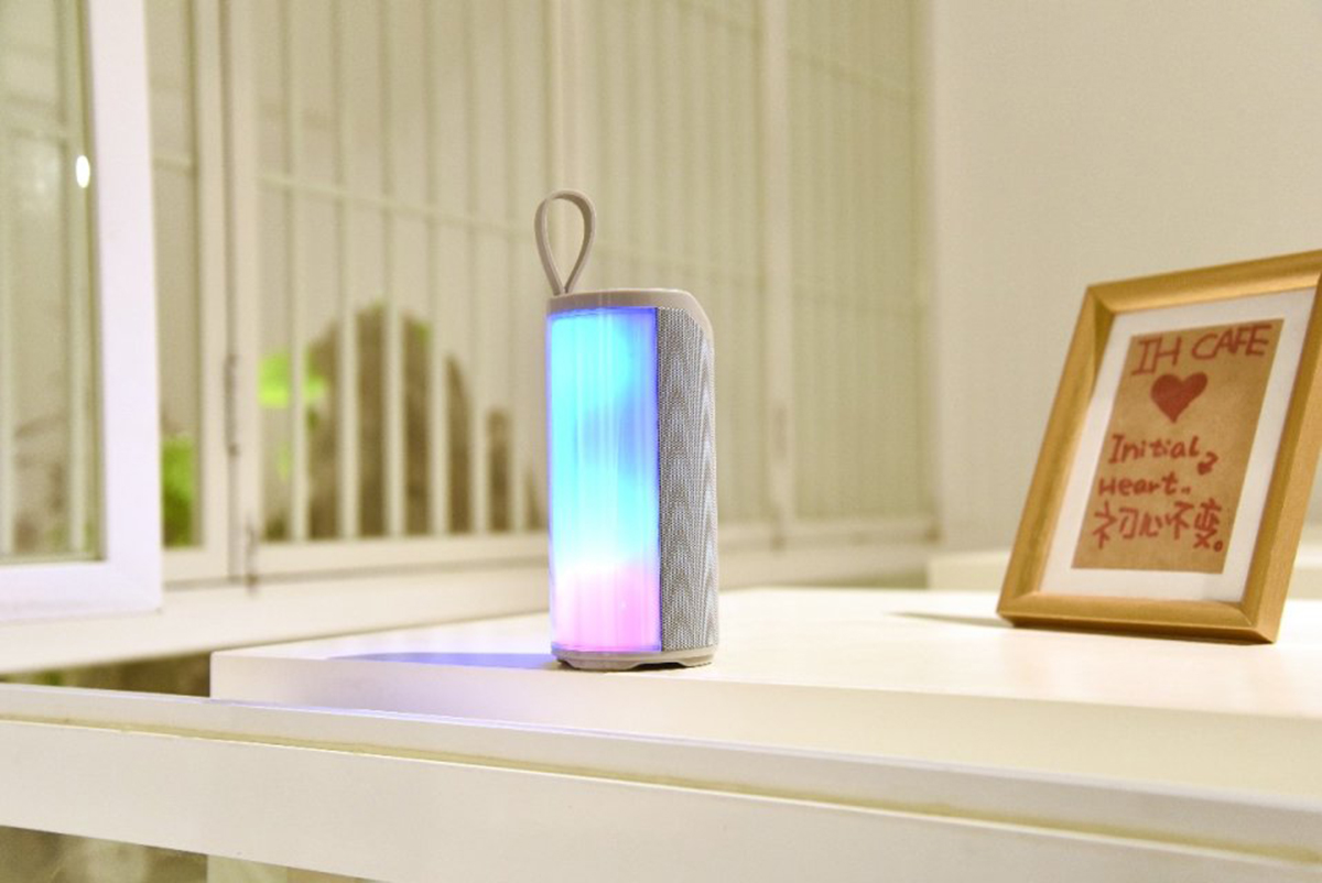 Accesorios y Gadgets  Parlante  port�til bluetooth TG169 Gris